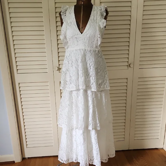 chinese dress ladies Women's Dresses Monte Carlo Strapless Ruffle Dress Lace White XL by Selfie Leslie